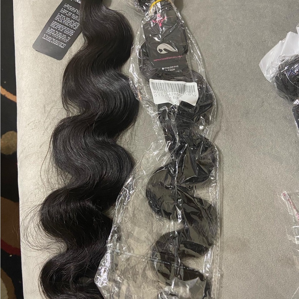 Brazilian Human Hair Body Wave 2 Bundles with Lace Closure